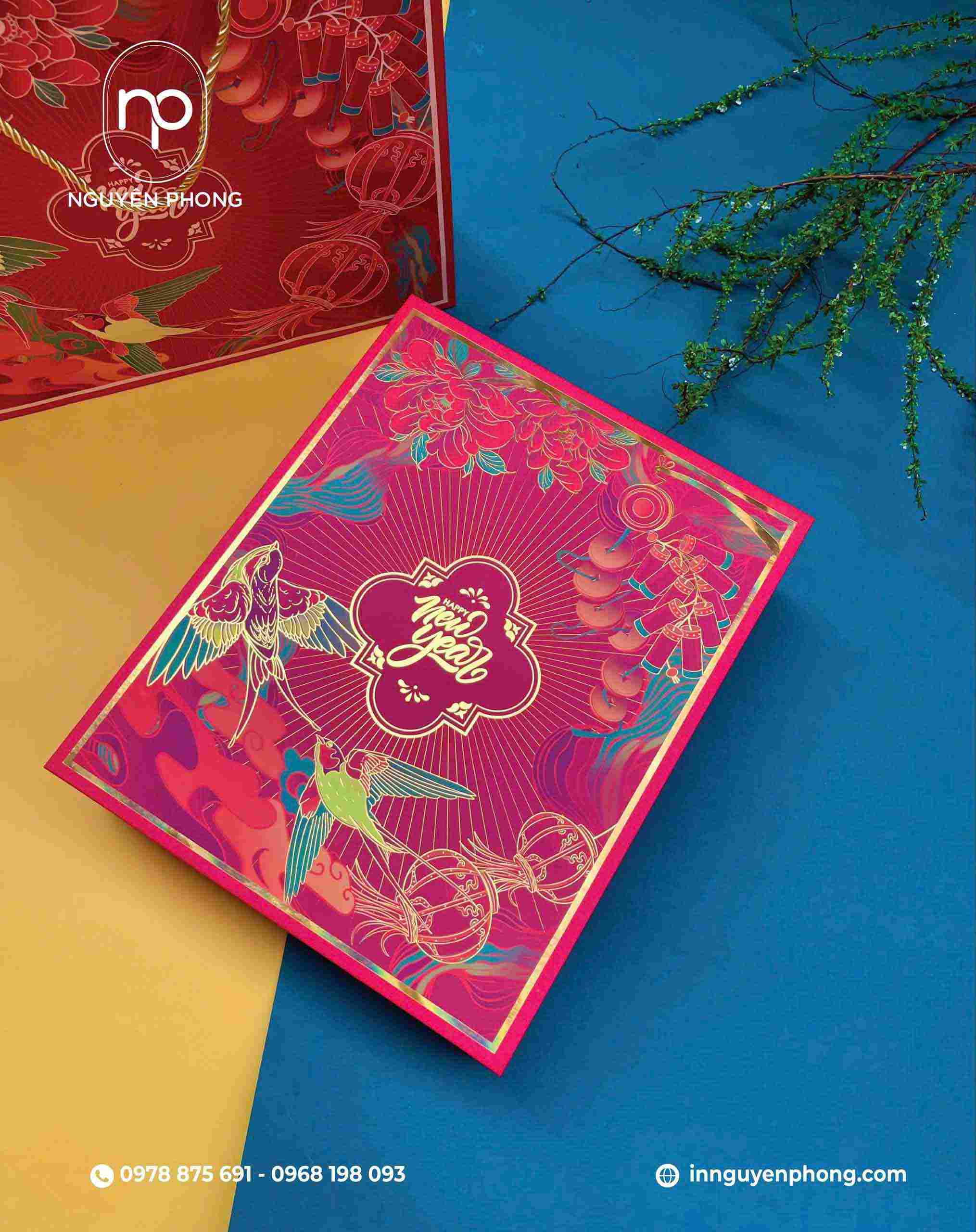 Mẫu hộp happy new year